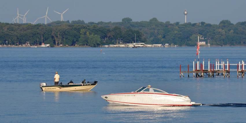Lake Okoboji Resort And Conference Center Bagian luar foto
